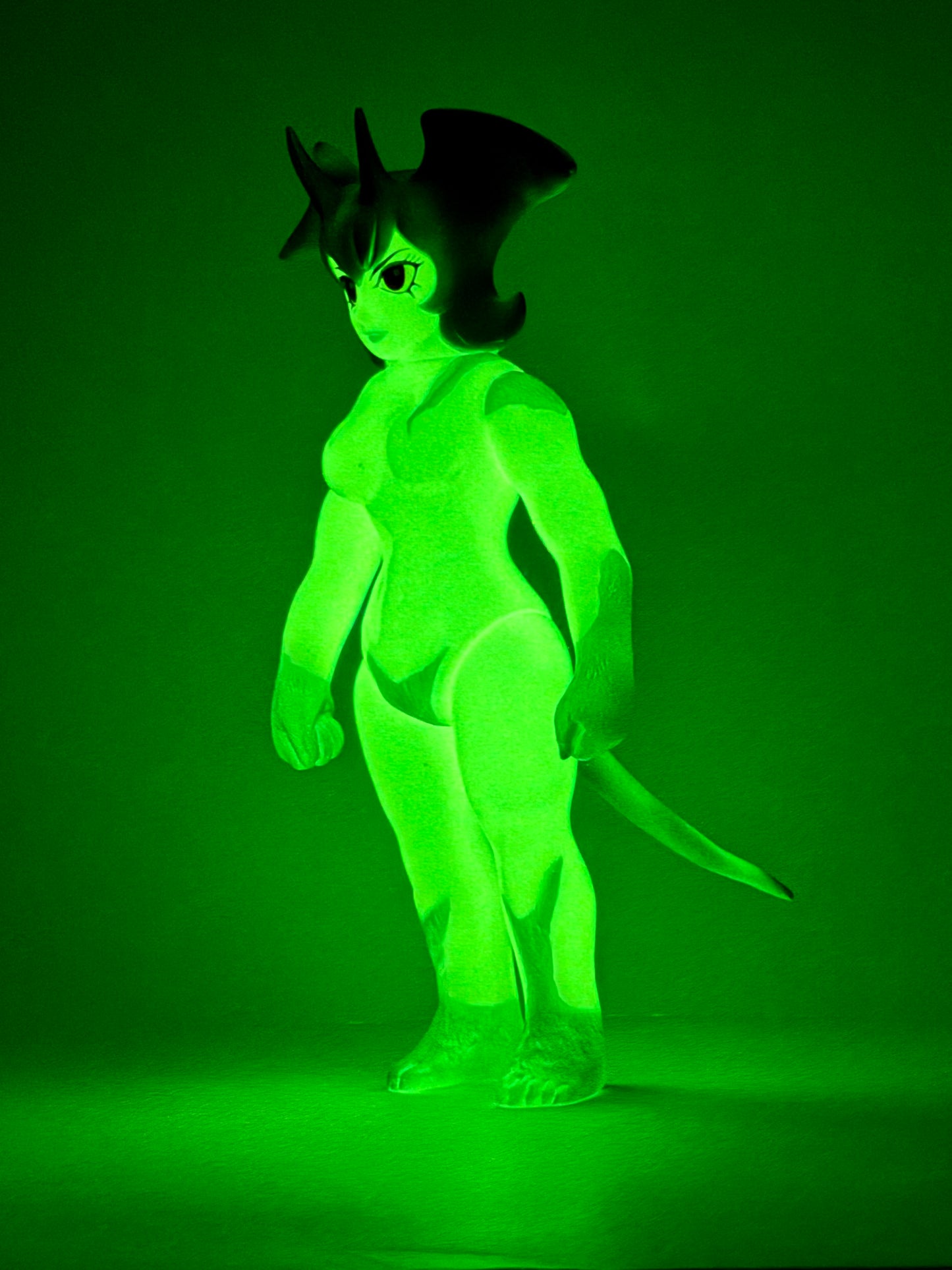 恶魔人娘 夜光版(预计2025年11月出货)