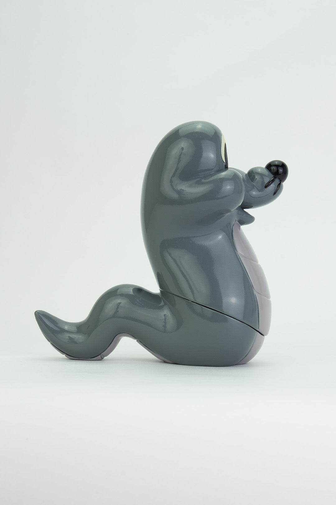 Soft vinyl figure　『Nyorolino MONOCHROME』